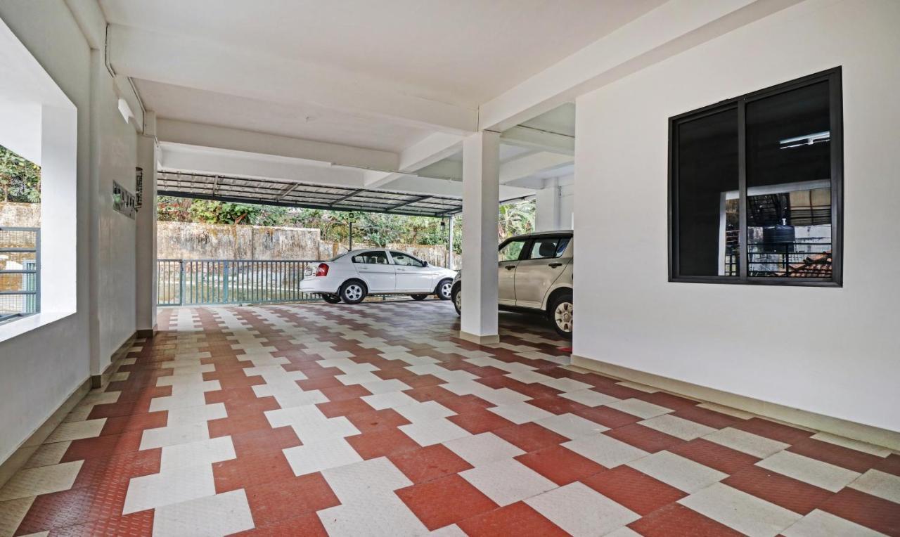 Alwaye Nirupama,Hotel Aluva 700 Mtr From Aluva Railway Station מראה חיצוני תמונה